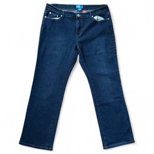Blue Straight Leg Jeans for Timeless Elegance
